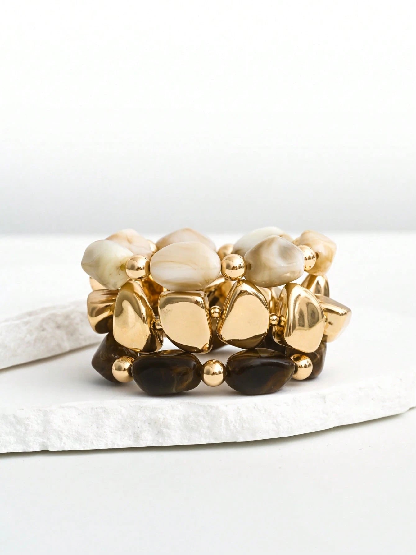 3pcs Vintage Multi-Layer Brown Acrylic Beaded Bracelet