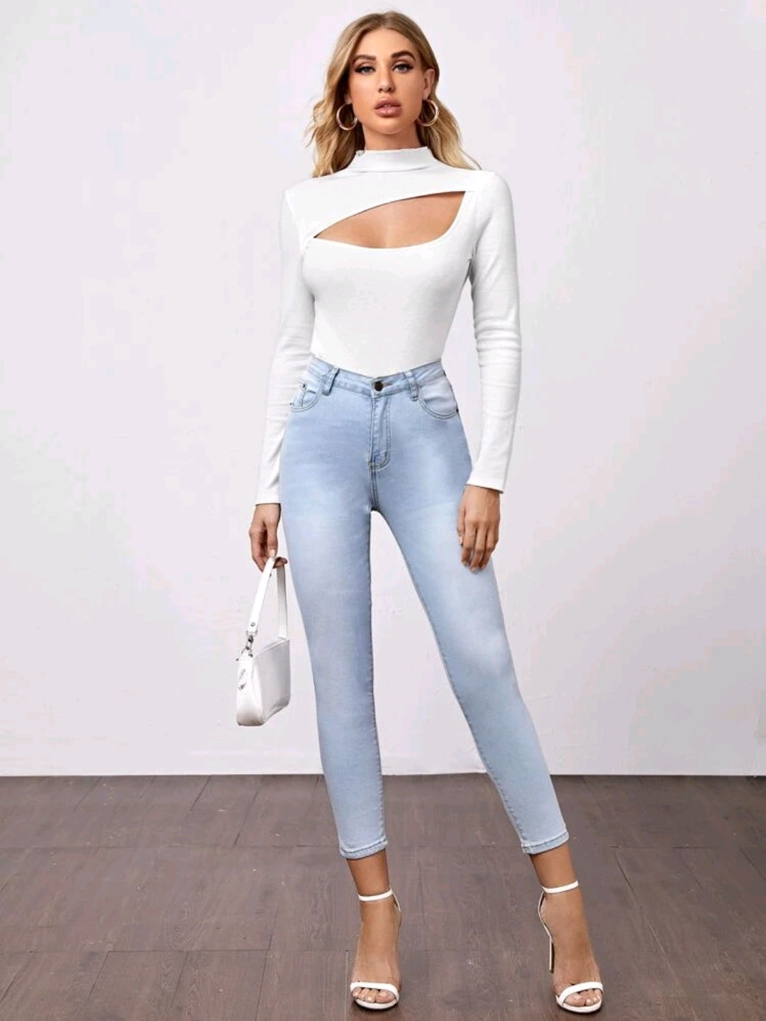 SHEIN Cutout Front Fitted Tee