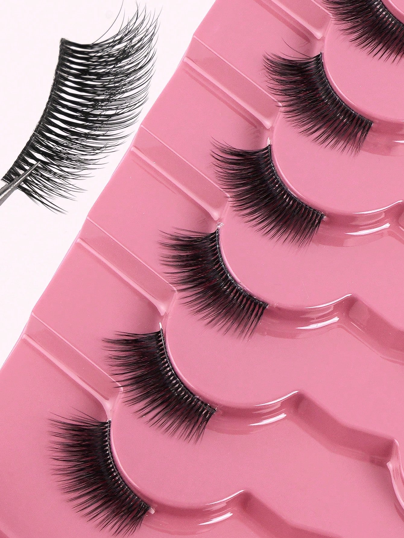 MAGEFY 7 Pairs Half-Strip False Eyelashes, Natural Cat Eye False Lashes, Cartoon Style False Lashes