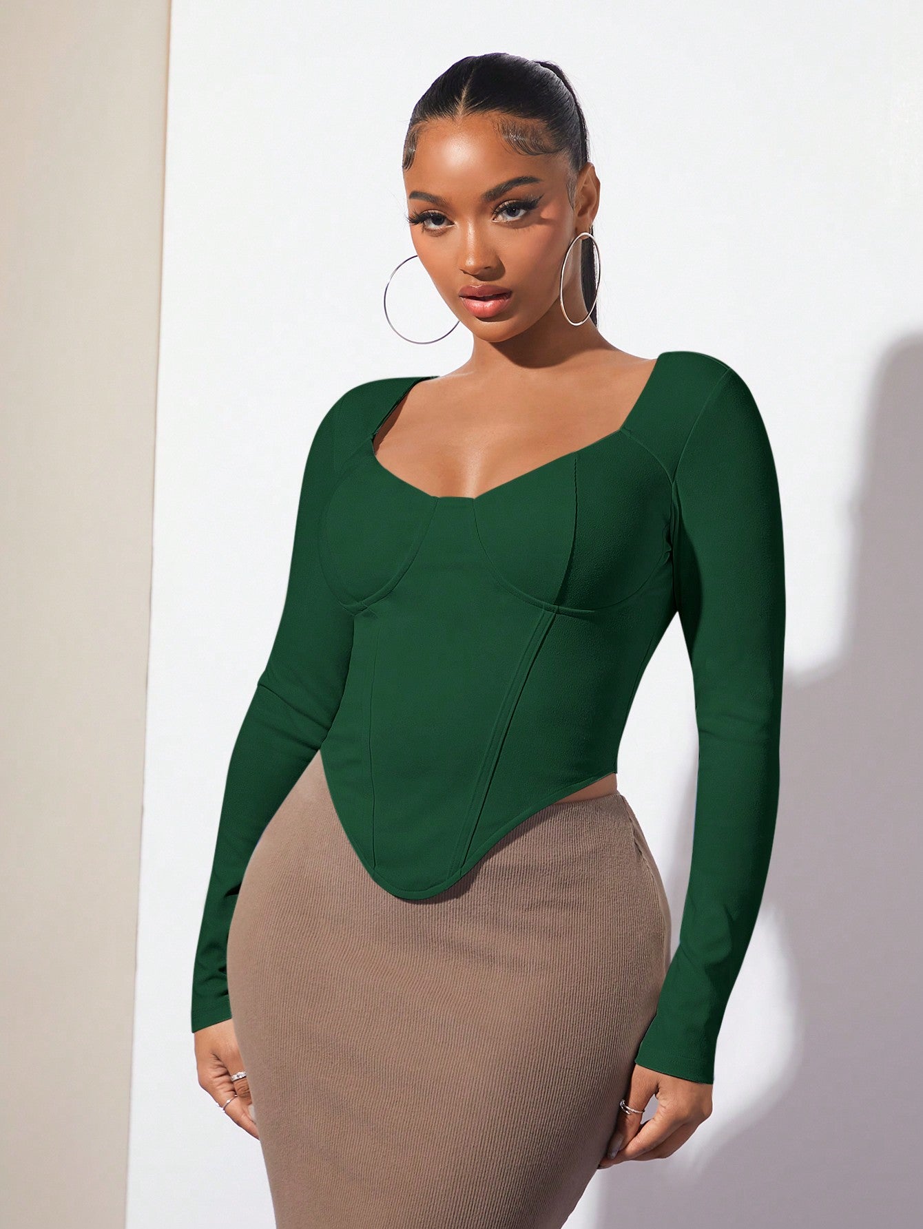 SHEIN SXY Sweetheart Neck Asymmetrical Hem Bustier Tee
